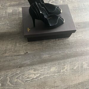 Fendi Black Pumps